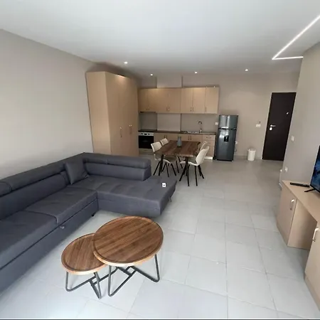 Golem Apartment *